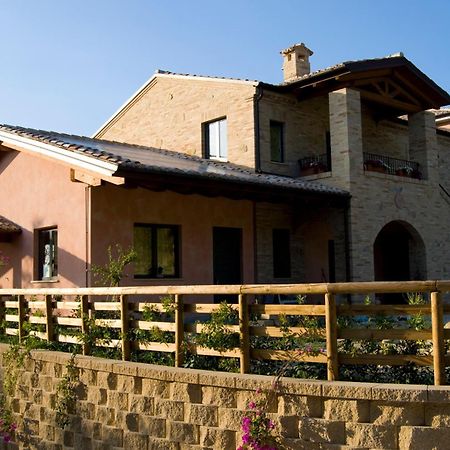Agriturismo Il Falco Сант-Эльпидио-а-Маре Экстерьер фото