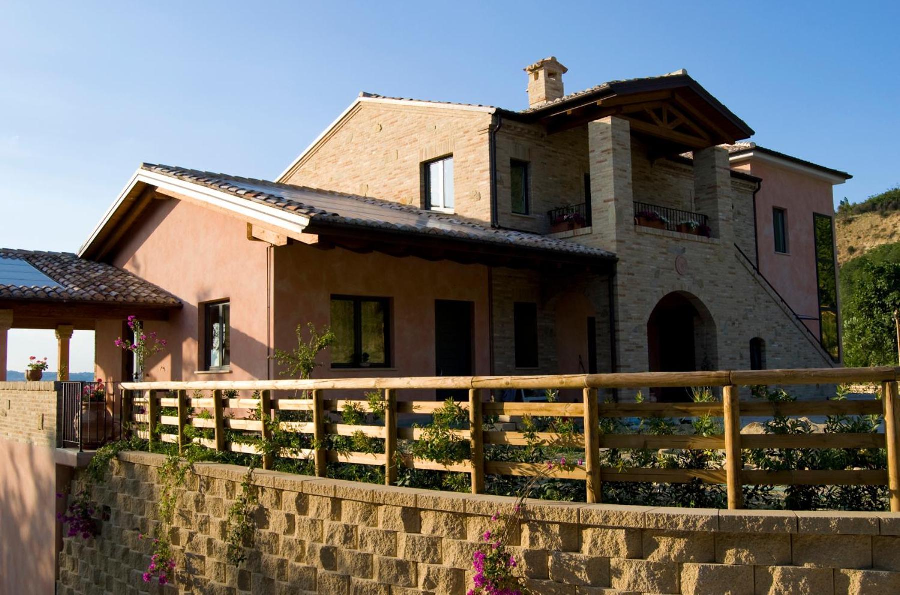 Agriturismo Il Falco Сант-Эльпидио-а-Маре Экстерьер фото