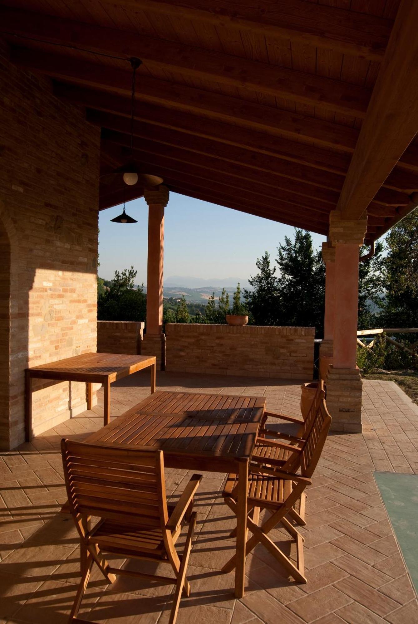 Agriturismo Il Falco Сант-Эльпидио-а-Маре Экстерьер фото