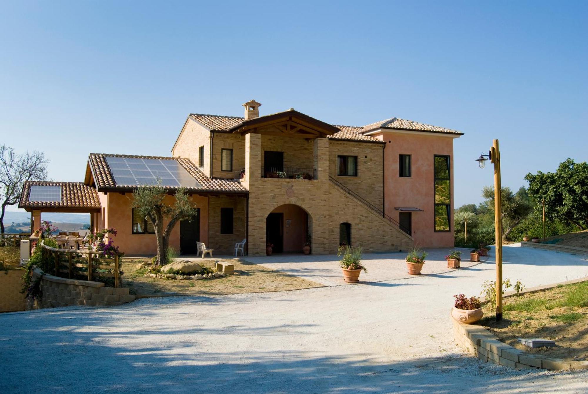 Agriturismo Il Falco Сант-Эльпидио-а-Маре Экстерьер фото